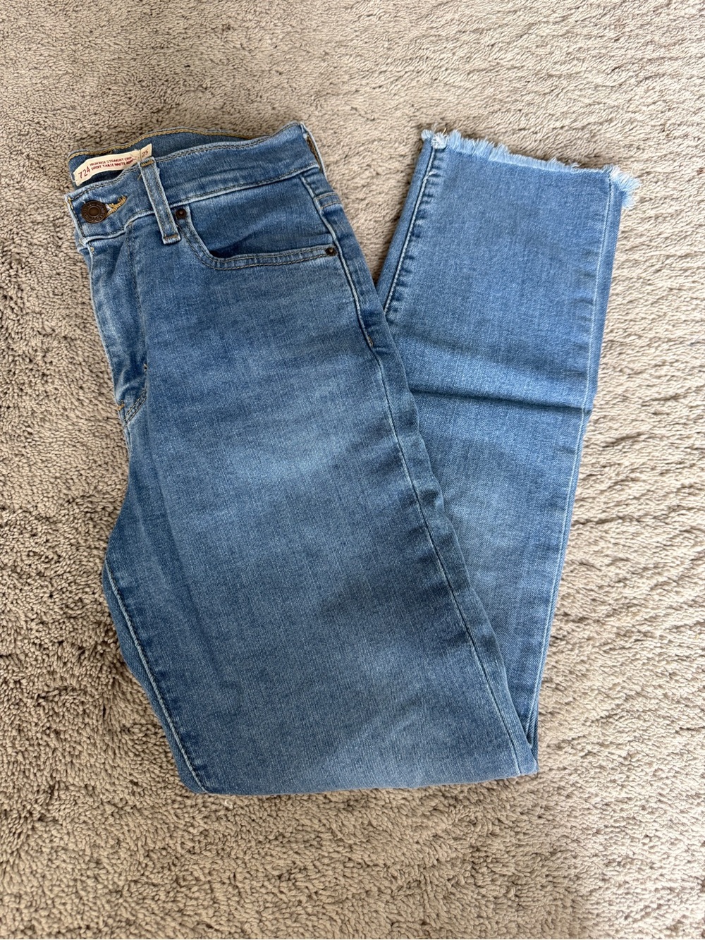Levi's High Waisted Straight Leg Jeans in Medium Blue Wash